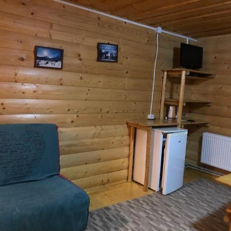 Круассан Hotel Bukovel Ngoại thất bức ảnh