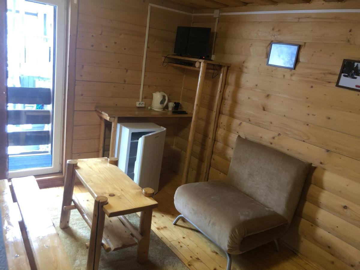 Круассан Hotel Bukovel Ngoại thất bức ảnh